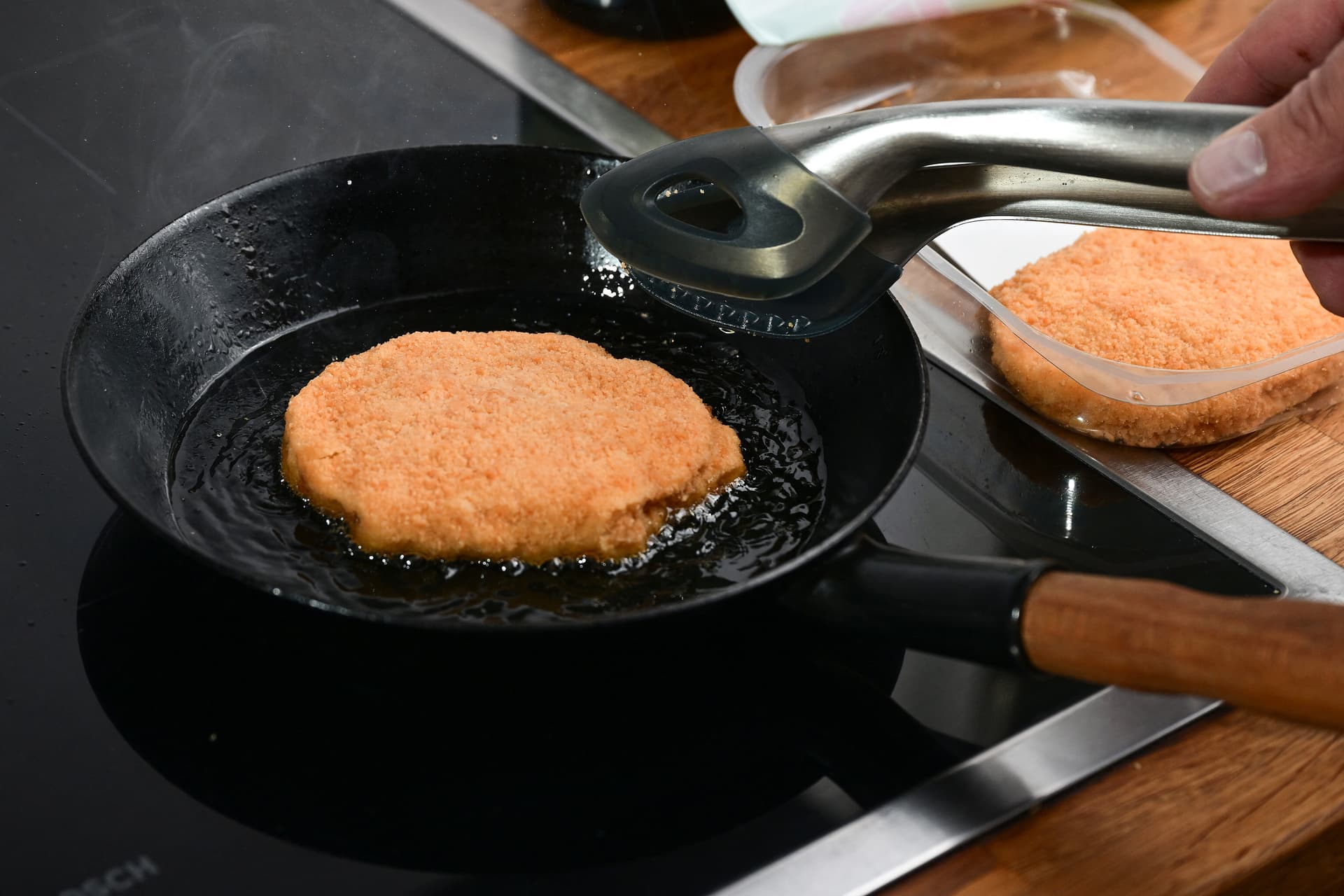 Íme a tökéletes rántott hús és panír titka + VIDEÓ