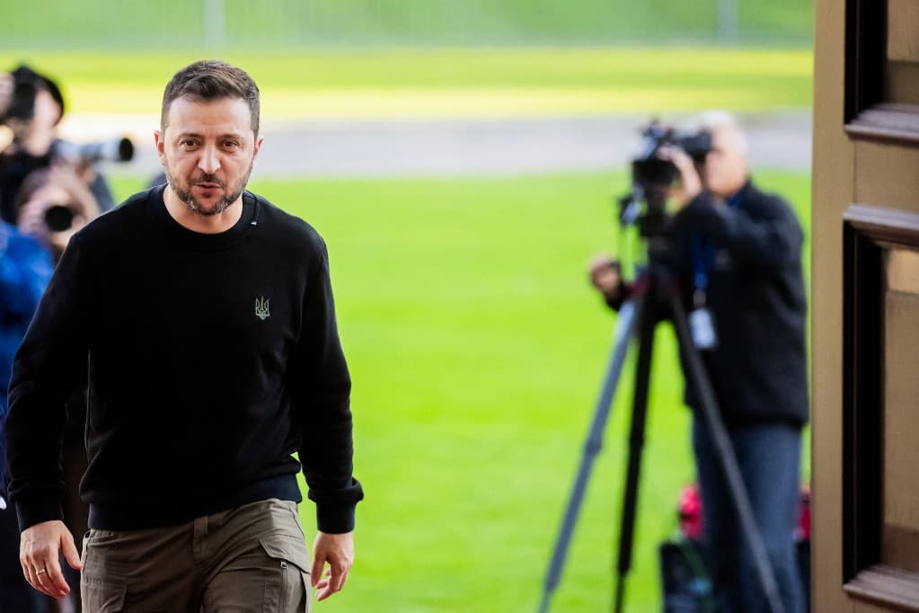 Zelenszkij azt mondta, hogy „győzelmi terve” nem jelenti a területek átengedését