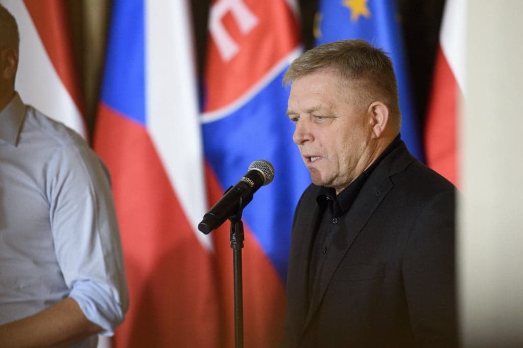 Robert Fico: A Grúz Nemzeti Légió is bekapcsolódott a kormányellenes tüntetések szervezésébe
