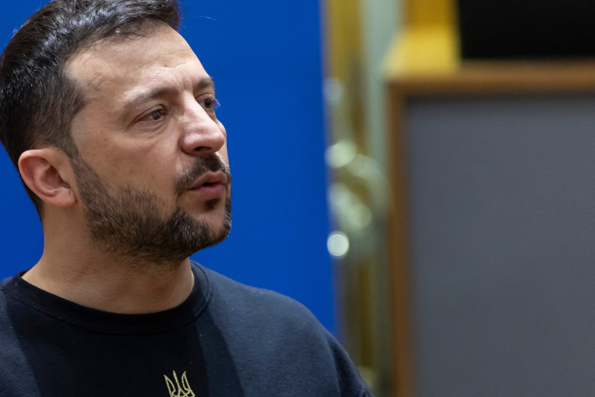 Zelenszkij az ukránoknak pénzt ígér