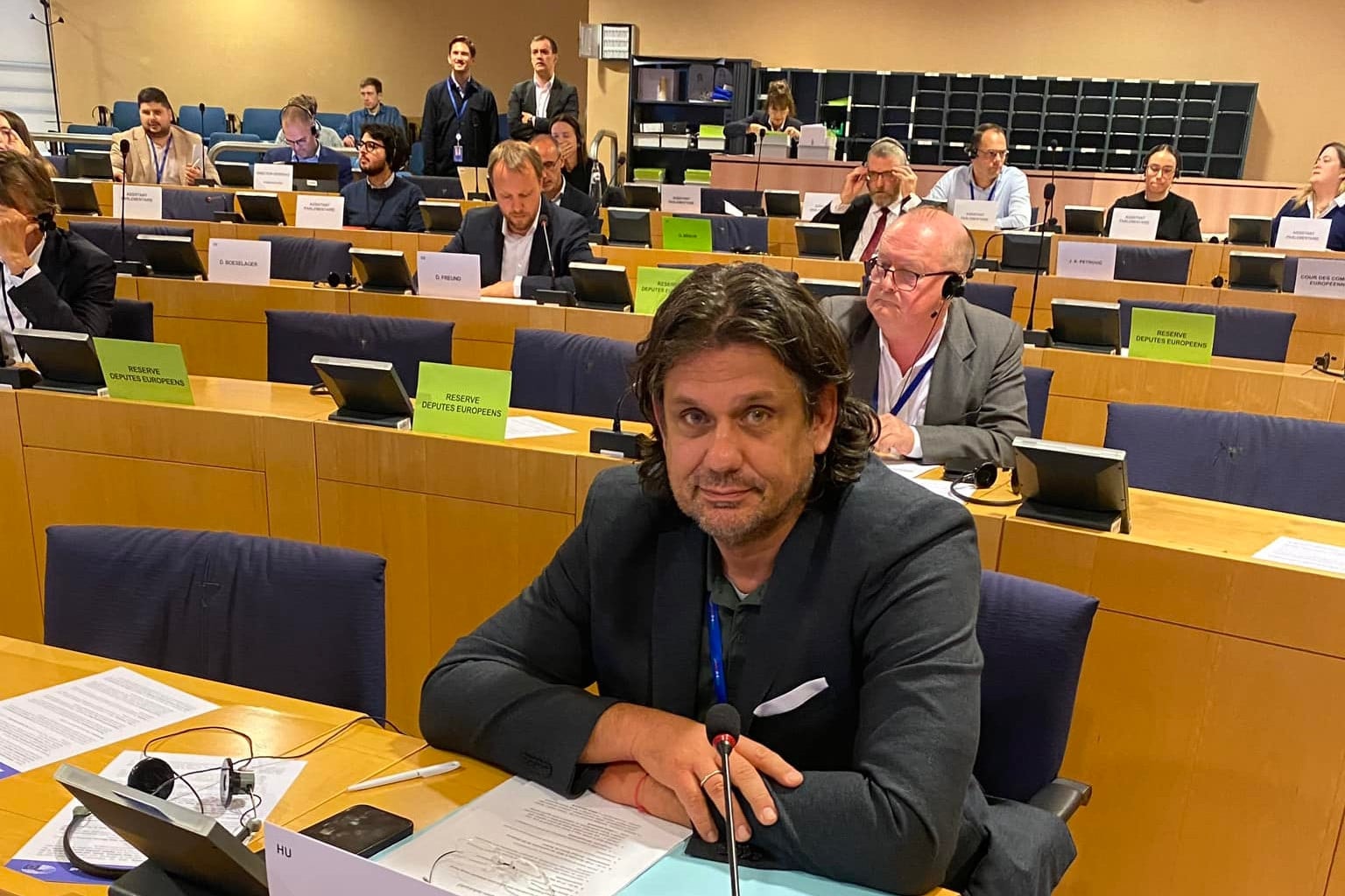 Deutsch Tamás: Ki kell állni a magyar érdekek mellett
