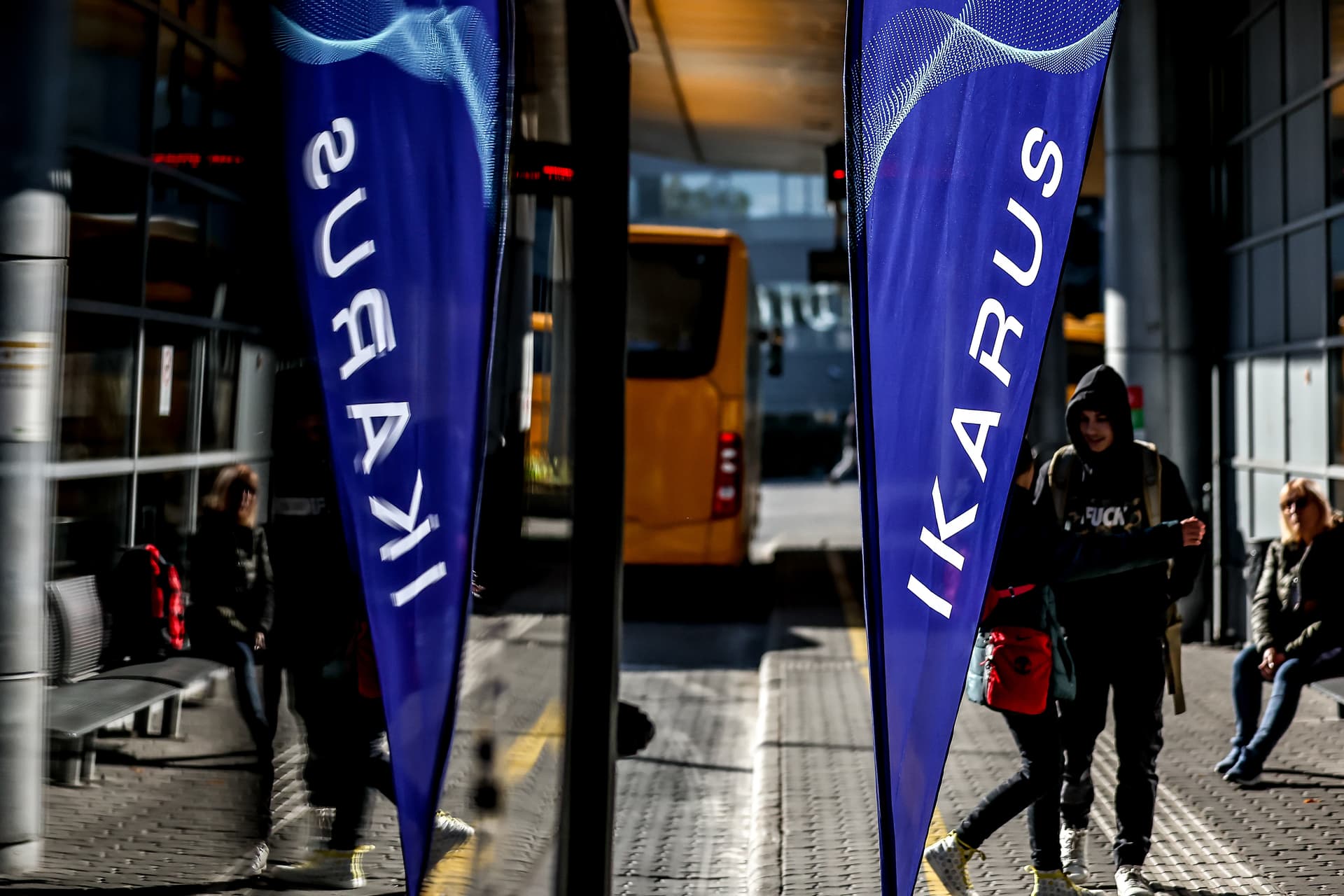 Húsz Ikarus 120e elektromos busszal bővül a Volánbusz flottája