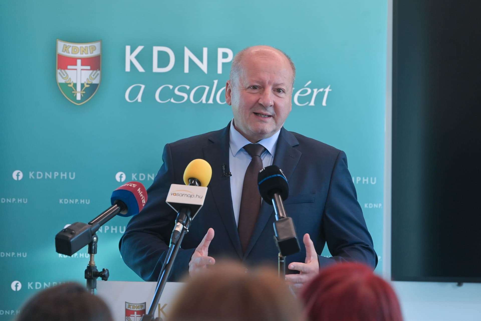 Simicskó István: A következő nagy feladat Magyarország gazdaságának megerősítése