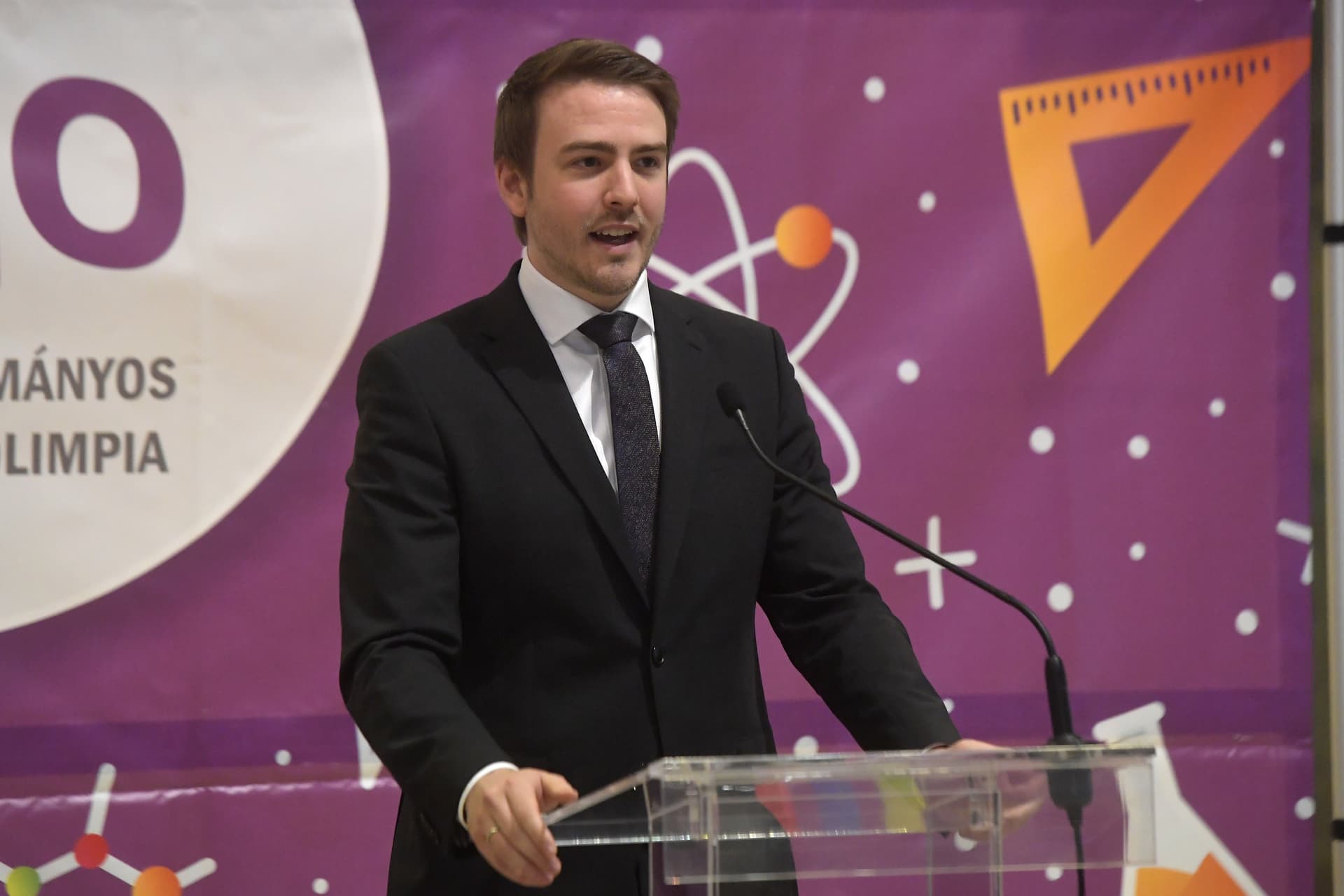 Innovációs programcsomagot hirdet meg a kormány a mikro-, kis- és középvállalkozásoknak