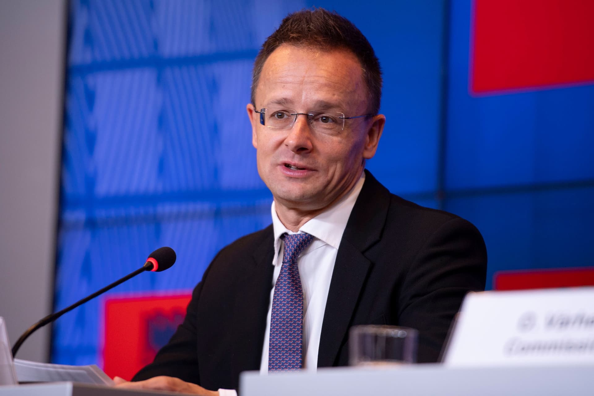 Szijjártó Péter a Nemzetközi Vöröskereszt elfogulatlan és pártatlan működését méltatta