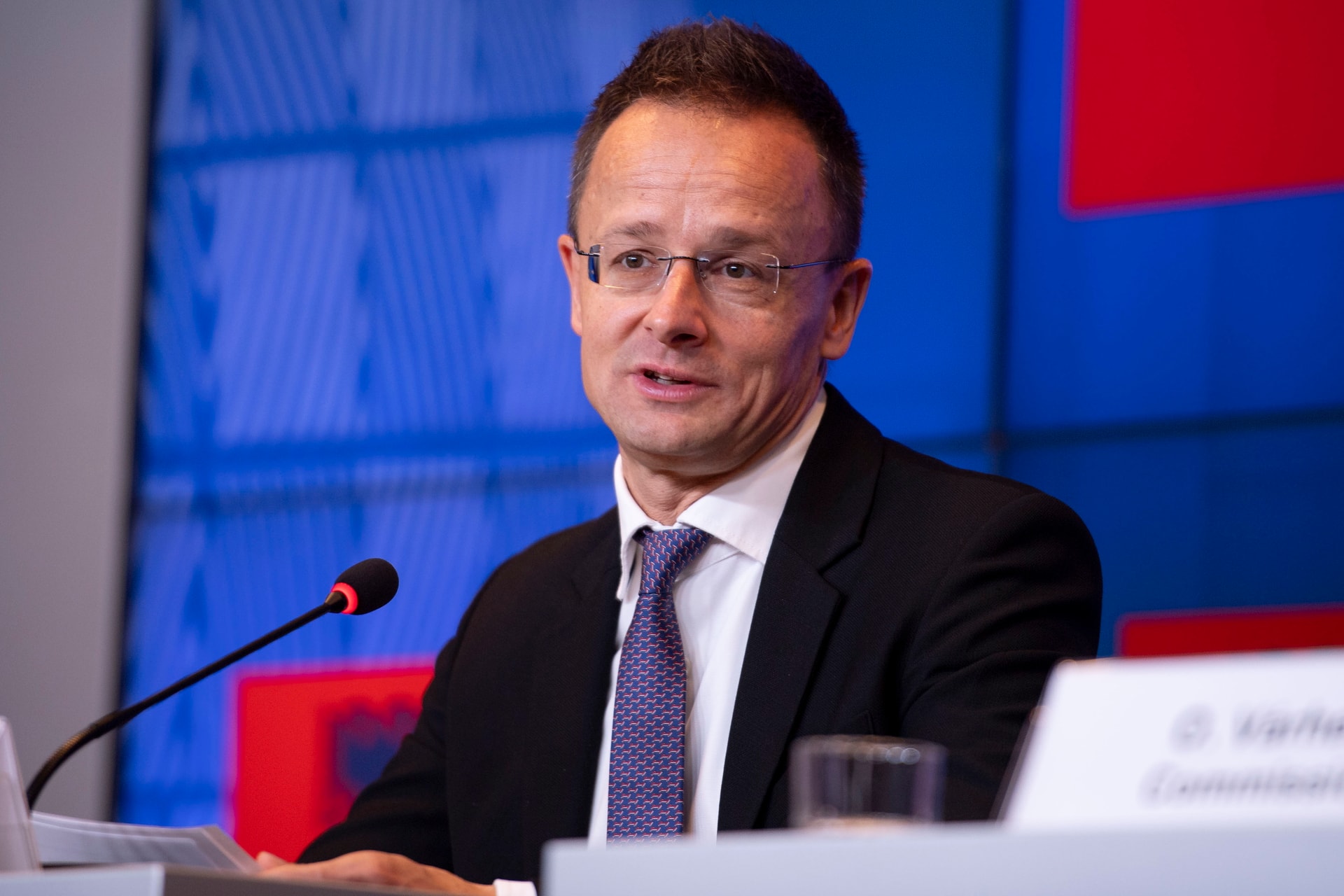 Szijjártó Péter a Nemzetközi Vöröskereszt elfogulatlan és pártatlan működését méltatta