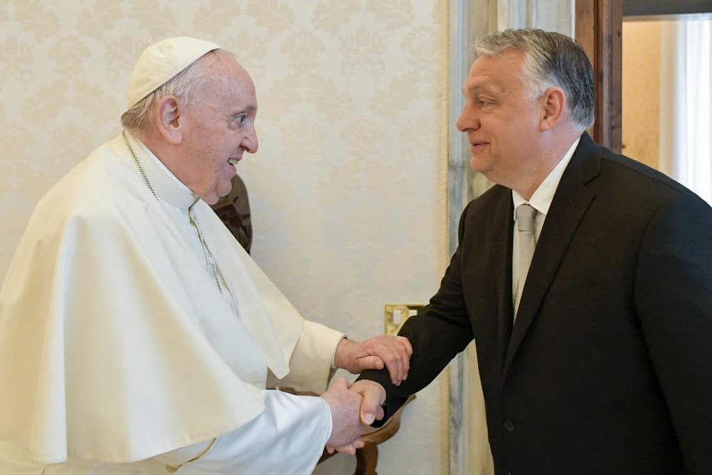 Orbán Viktor a pápával találkozik
