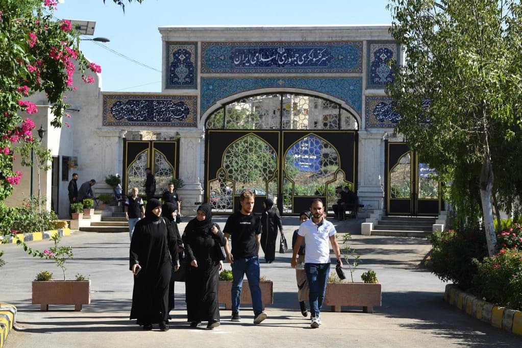Megtámadták Irán aleppói konzulátusát
