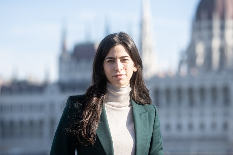 Szentkirályi Alexandra: A MÁV és a Volán járatain is lehessen biciklit és kutyát szállítani ingyen!