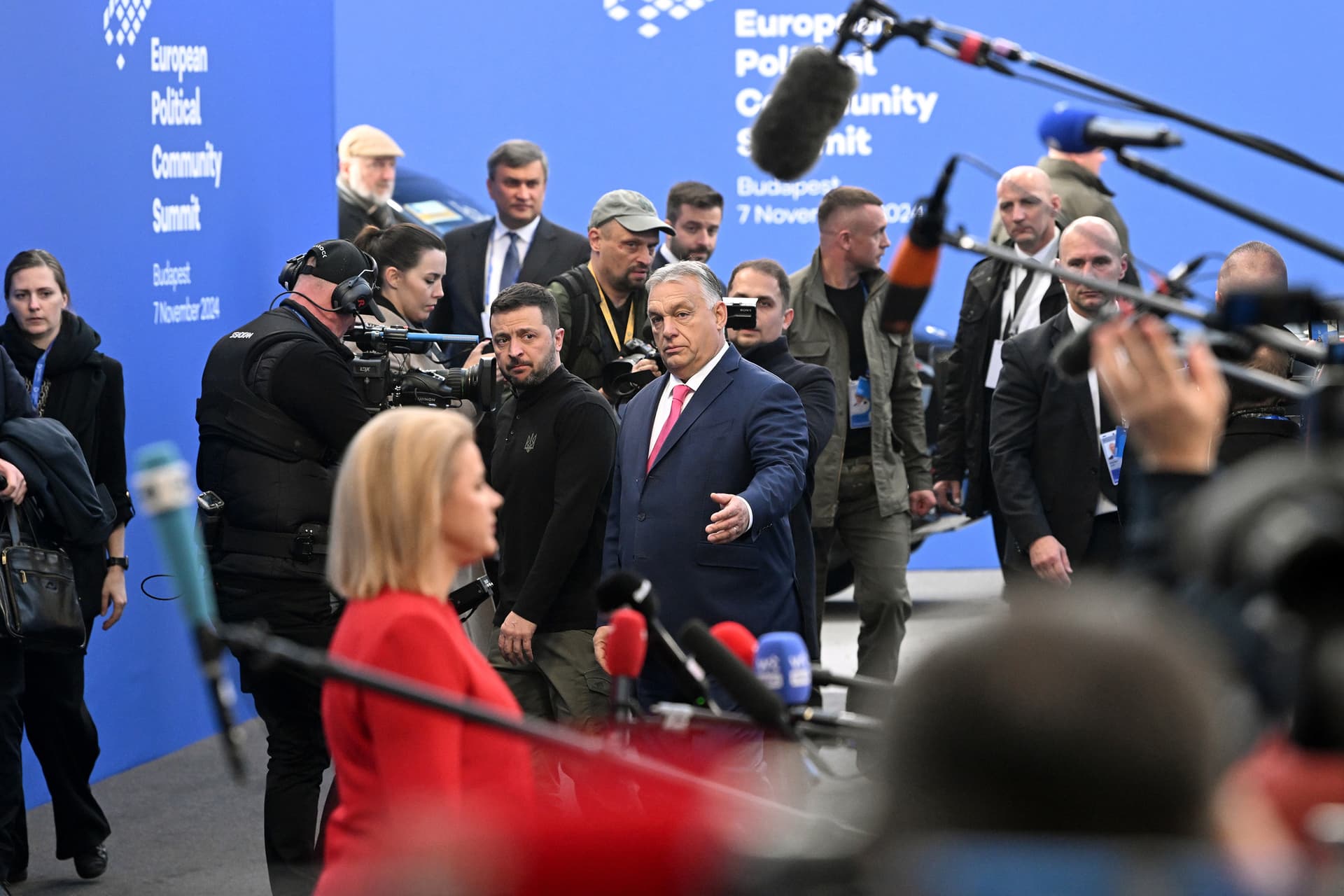 Ismét ferdít a balliberális média