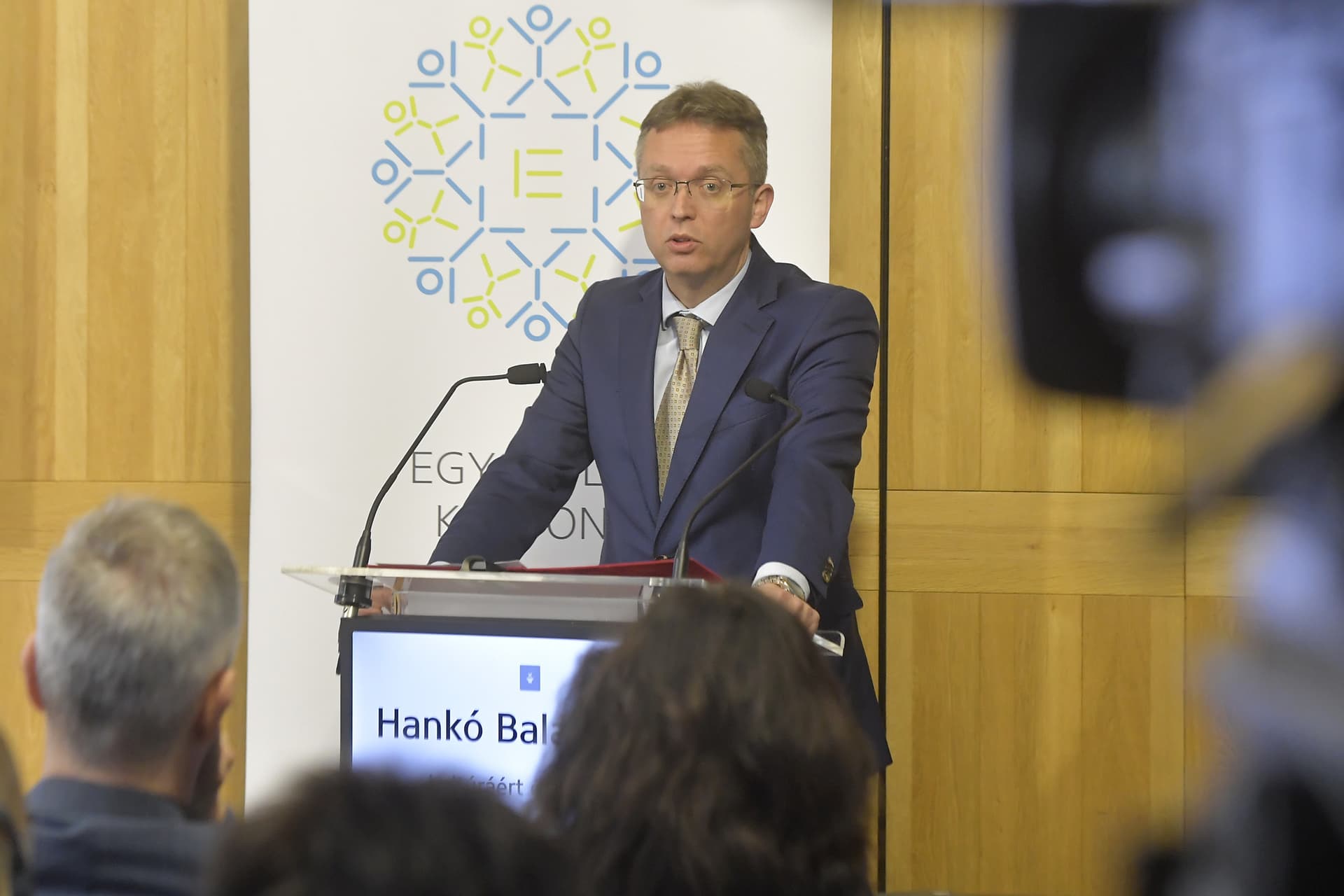 „Az tesz minket erős nemzetté, ha erős családjaink vannak”