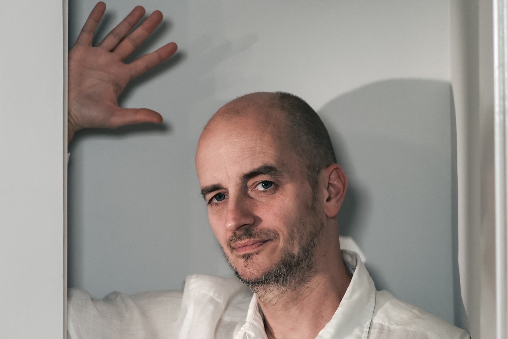 Krézi srác félúton: februárban Szűcs Krisztián-koncert a MOM-ban + VIDEÓ