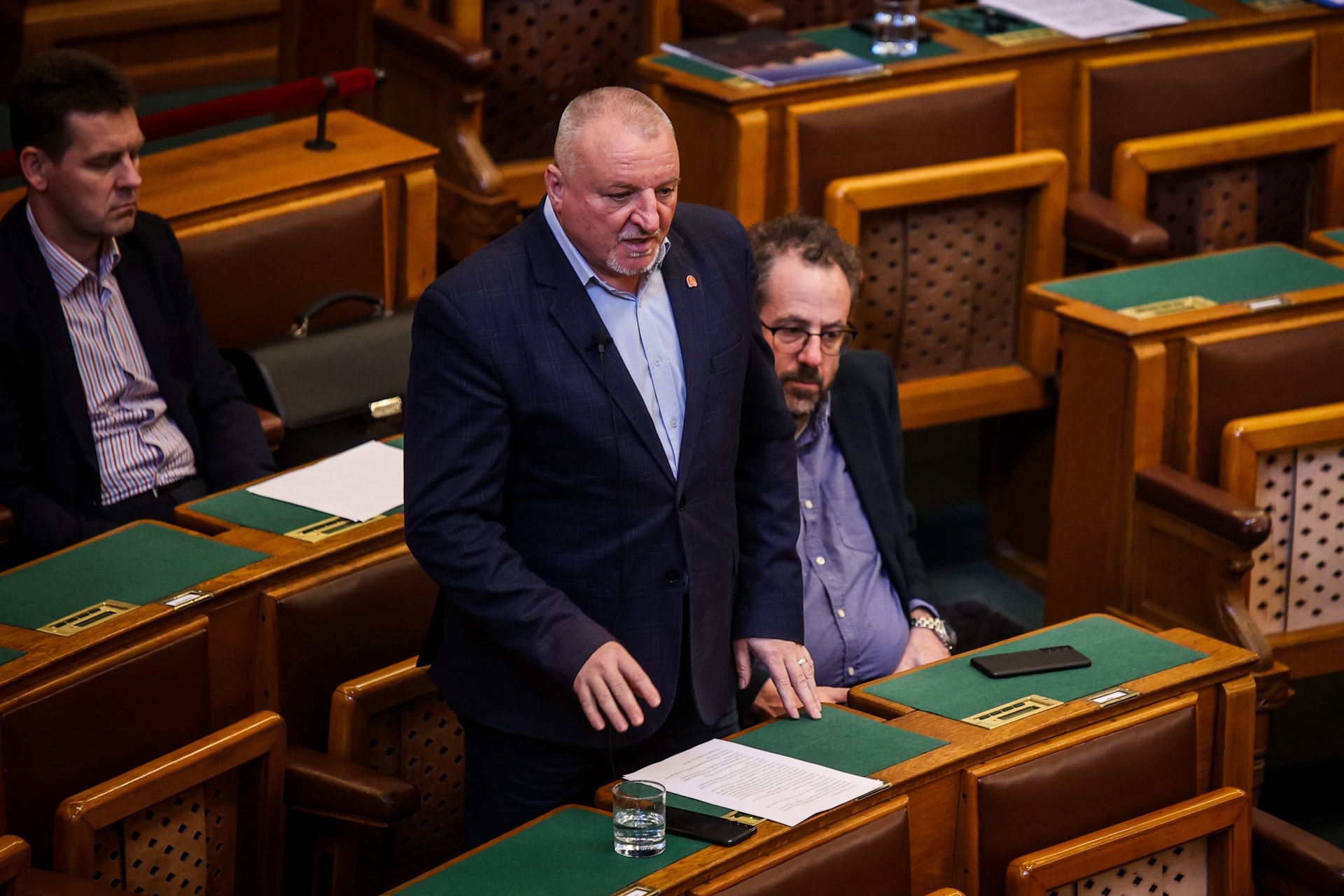 Ismét Komjáthi Imrét választotta elnökévé az MSZP