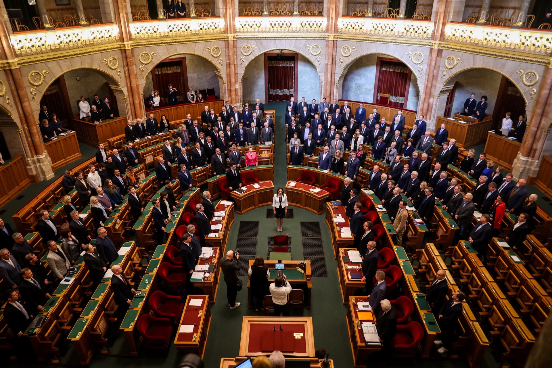 Országgyűlés: Napirenden a jövő évi adótörvények