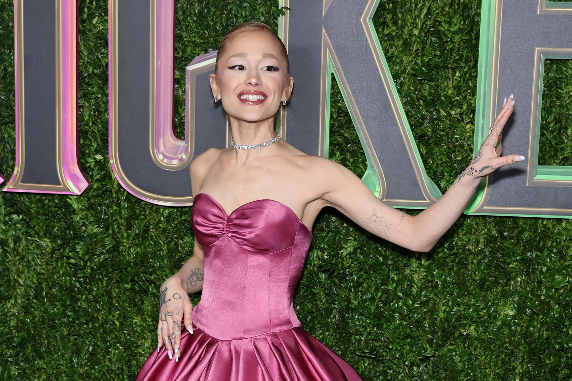 Egy fogadási iroda szerint Ariana Grande Oscar-díjas lesz