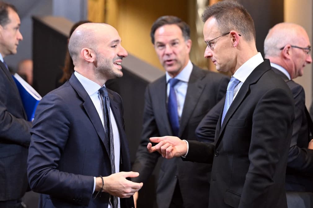 Szijjártó Péter: Soha ilyen közel nem volt a béke esélye, mégis soha nem látott eszkalációs kockázattal nézünk szembe