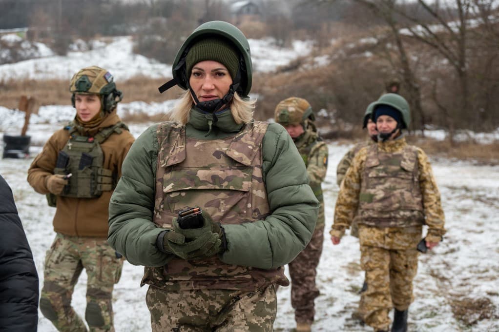 Az Ukrán Biztonsági Szolgálat ezért szervez be fiatal lányokat