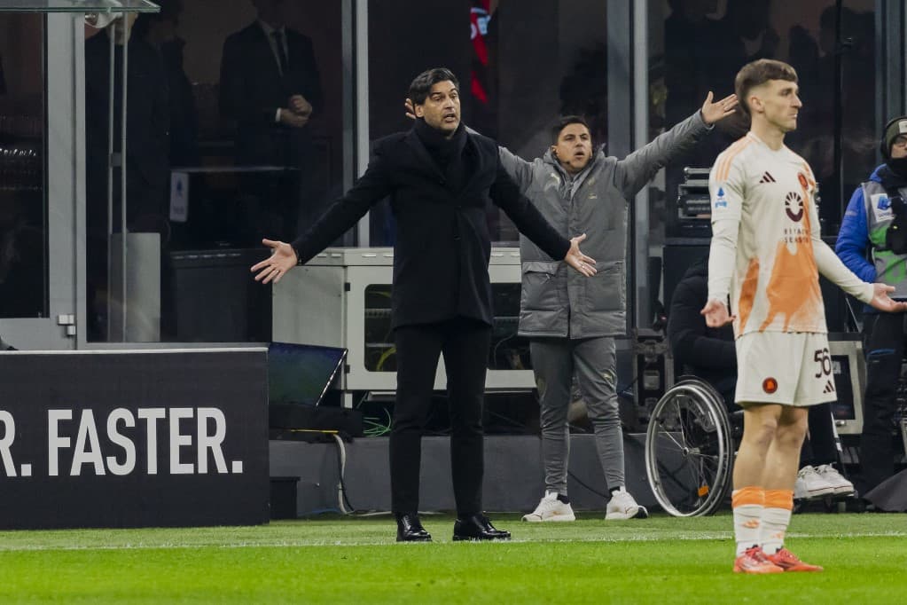 Menesztették az AC Milan edzőjét