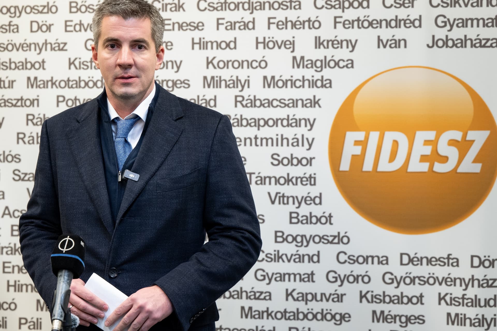 Kocsis Máté: A nemzeti konzultáció „támasztékot ad” a gazdaság fellendítéséhez