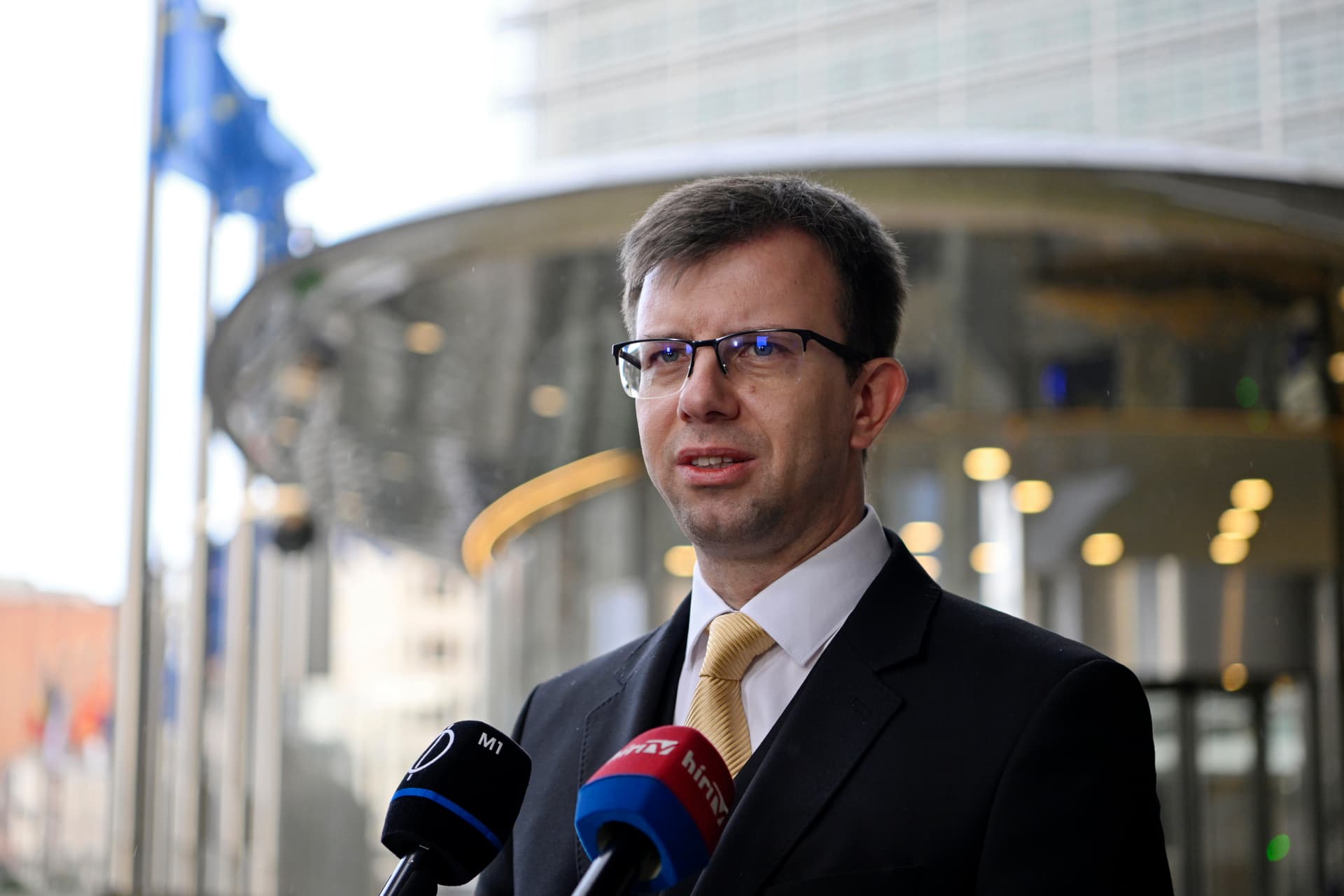 Bóka János elmondta, hogy a kormány kiáll a diákok mellett