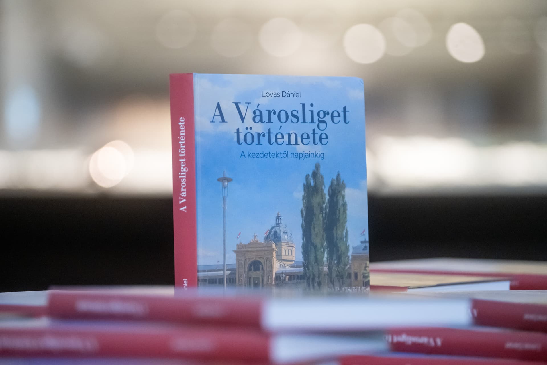 Négyszáz oldalas kötet jelent meg a Városliget történetéről