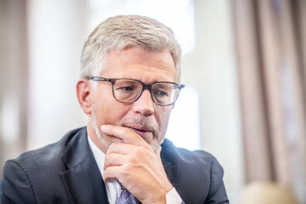 Ukrajna kész elfogadni a NATO-tagságon kívüli biztonsági garanciát