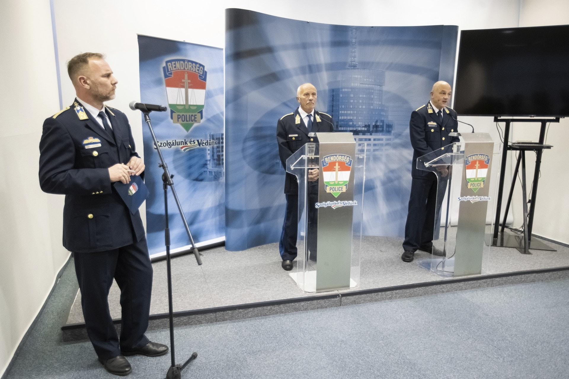 Till Tamás meggyilkolásának ügye azonnali választ kíván
