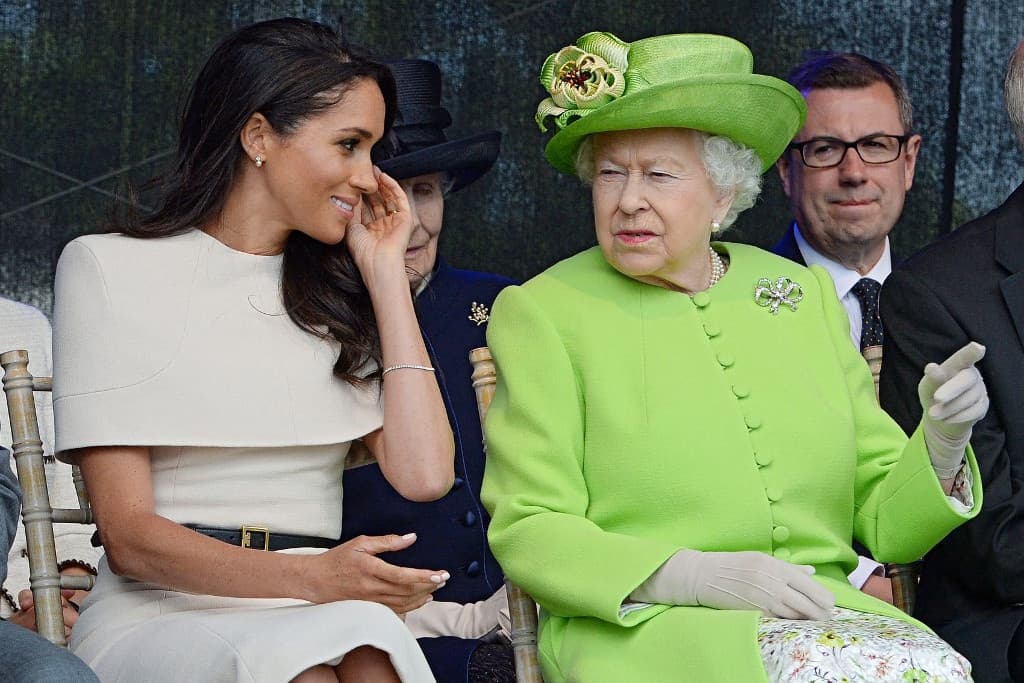 Meghan Markle protokollhibát vétett?