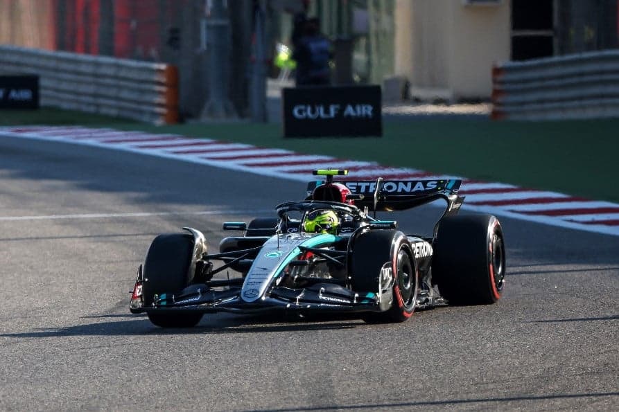 Az adidas öltözteti a Mercedes csapattagjait