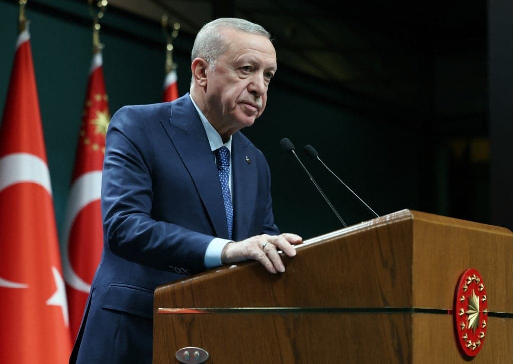 Erdogan: Netanjahura Hitler sorsa vár