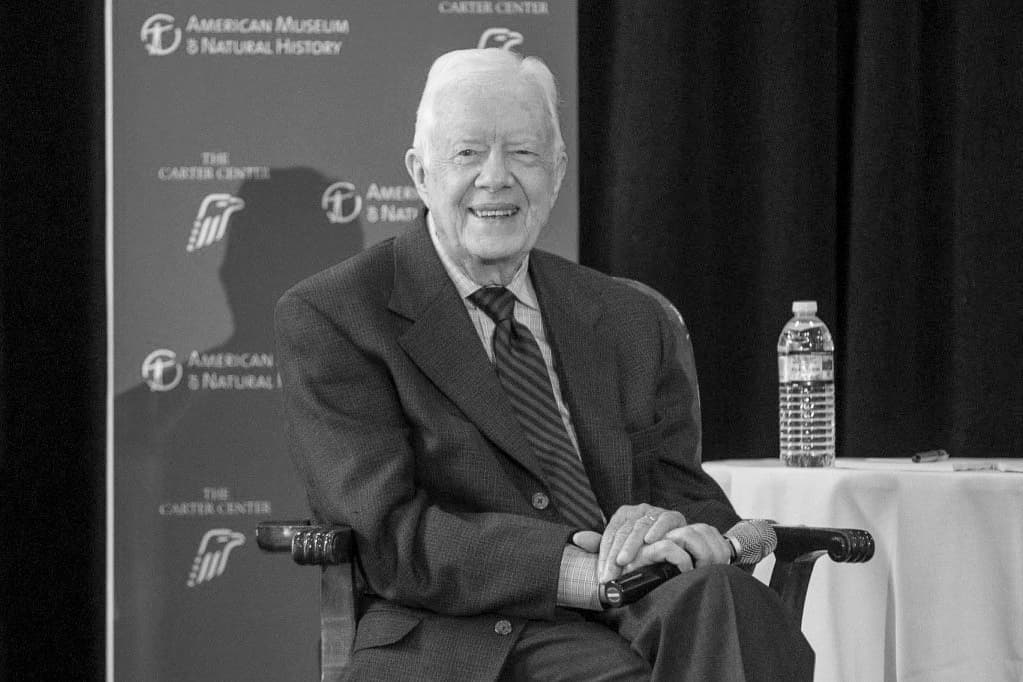 Megkezdődött Jimmy Carter búcsúztatása