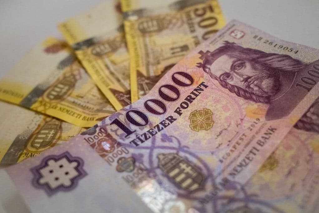 Kiderült, mennyi lesz a minimálbér 2026-ban