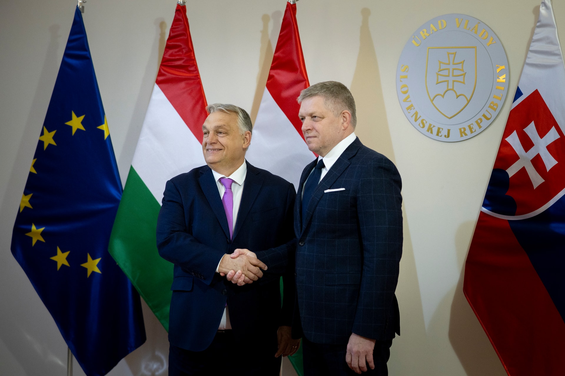 Orbán Viktor Ukrajnáról is tárgyal Robert Ficóval