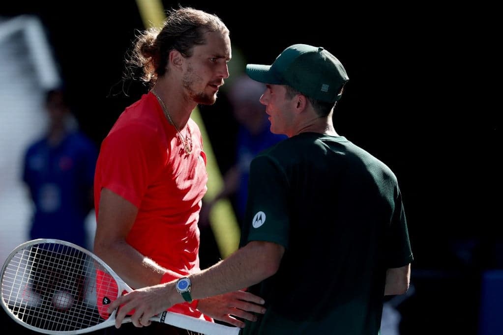 Australian Open: Zverev elődöntős, Gauff kiesett