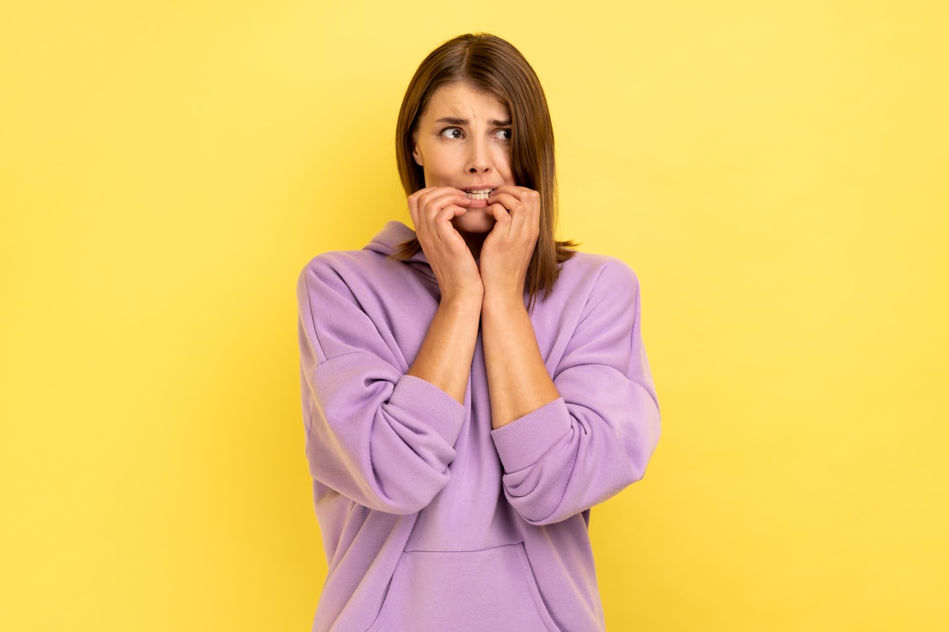 A körömrágás nemcsak csúnya, de veszélyes is