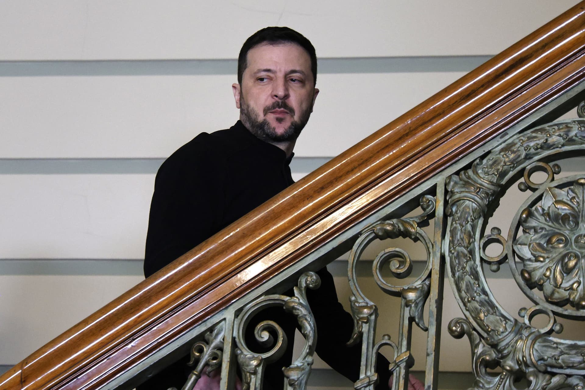 Zelenszkij menekülni készül
