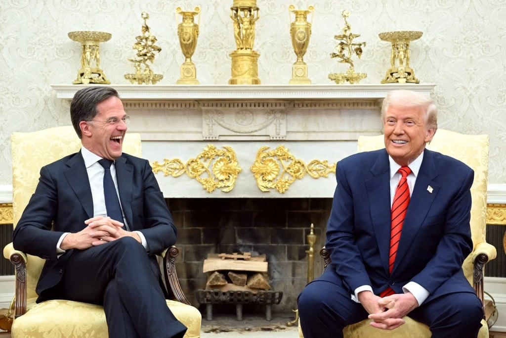 Az USA védi a szabad világot? Inkább keres rajta!