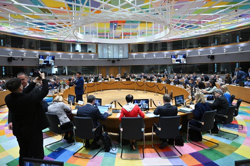 Újabb 3,5 milliárd euró Ukrajnának