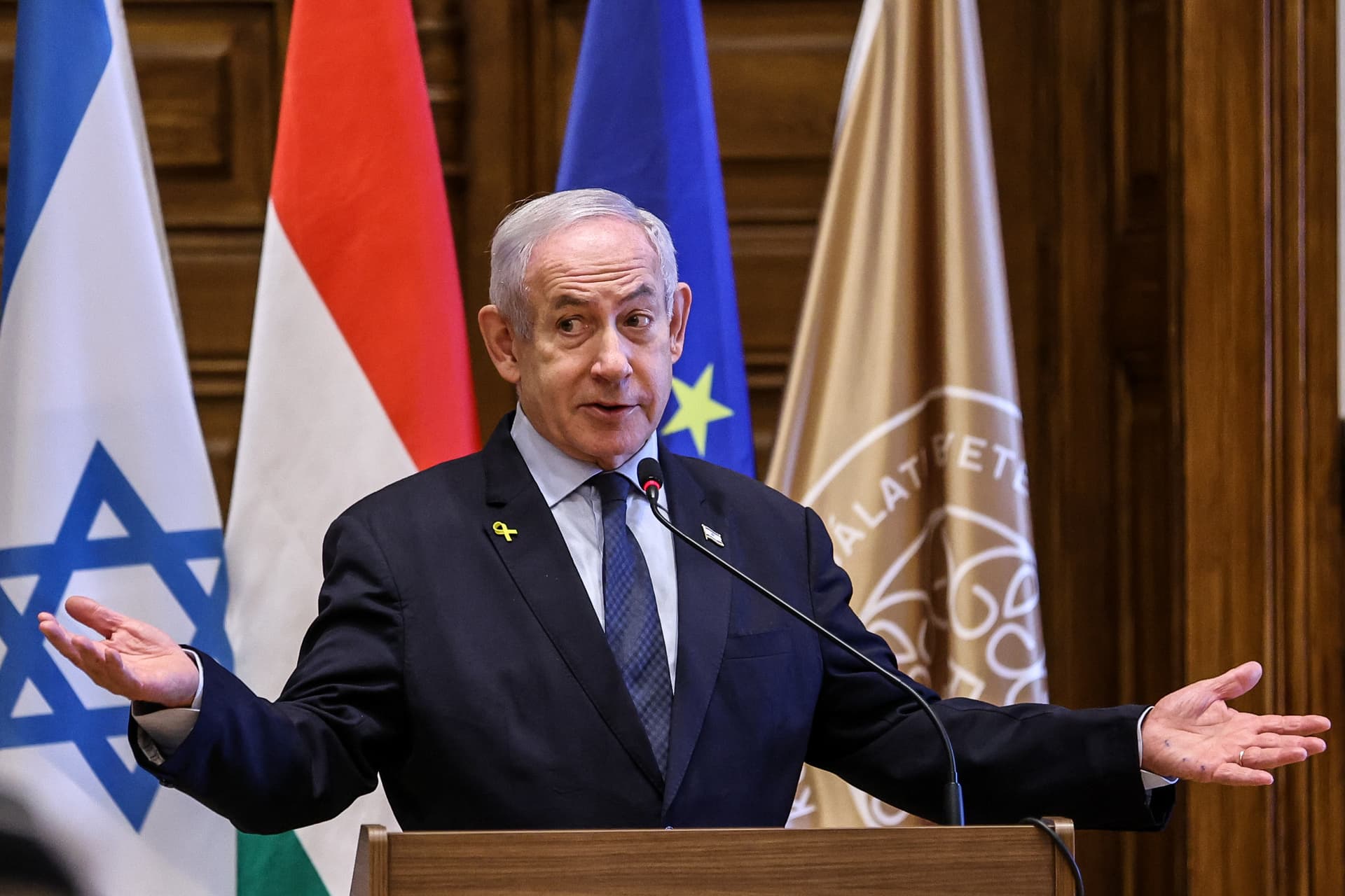 Izrael rehabilitáltatná Benjámin Netanjahut