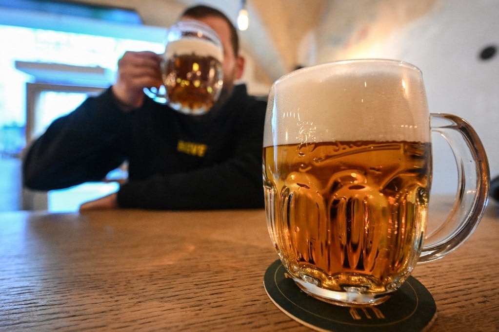 Az alkoholfogyasztás csökkenti az agy térfogatát?