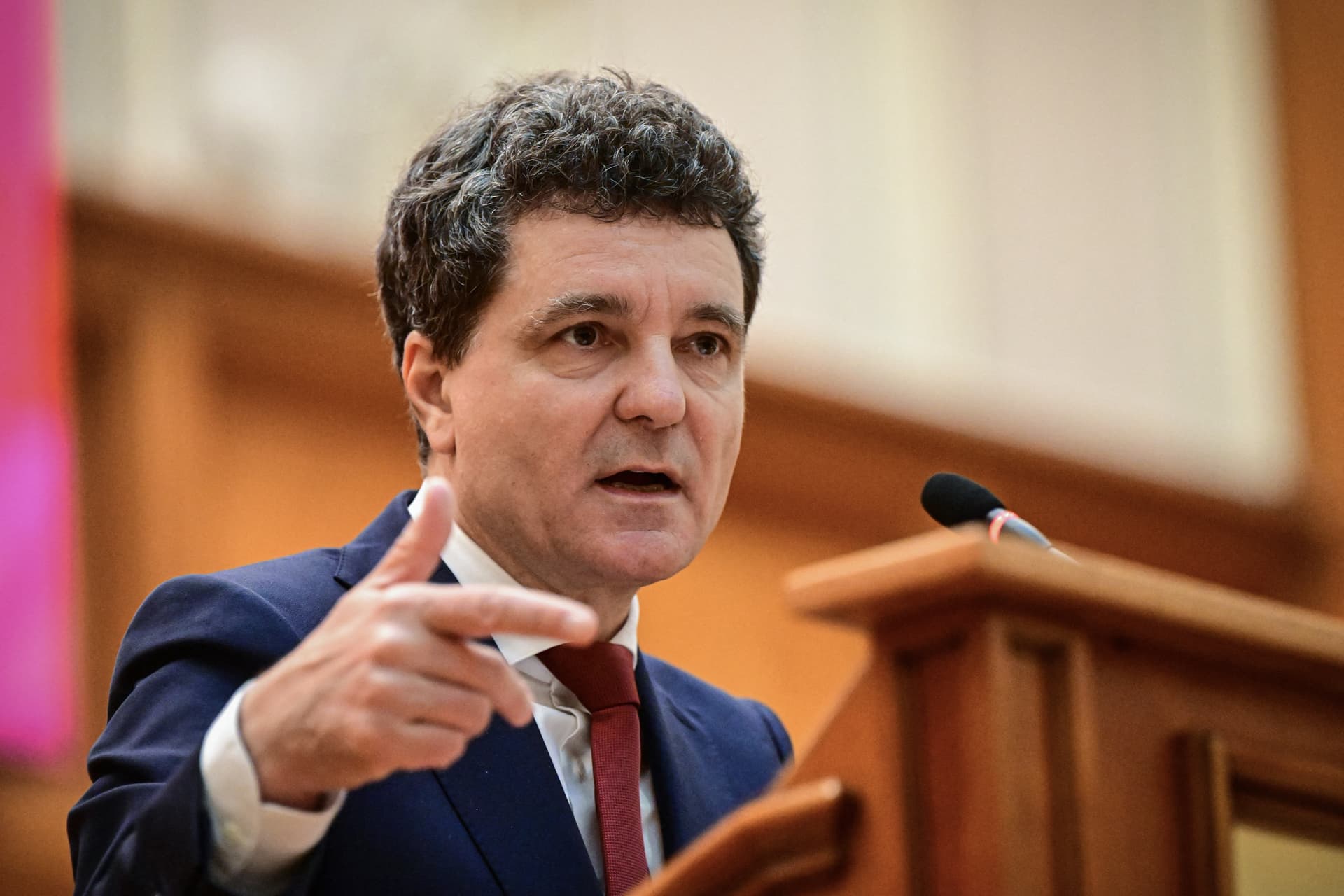 Szakszervezeti vezetőkkel találkozott Nicusor Dan román államfő