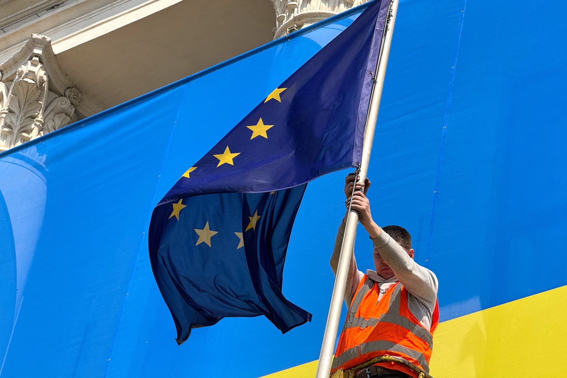 Aggódik az Európai Unió