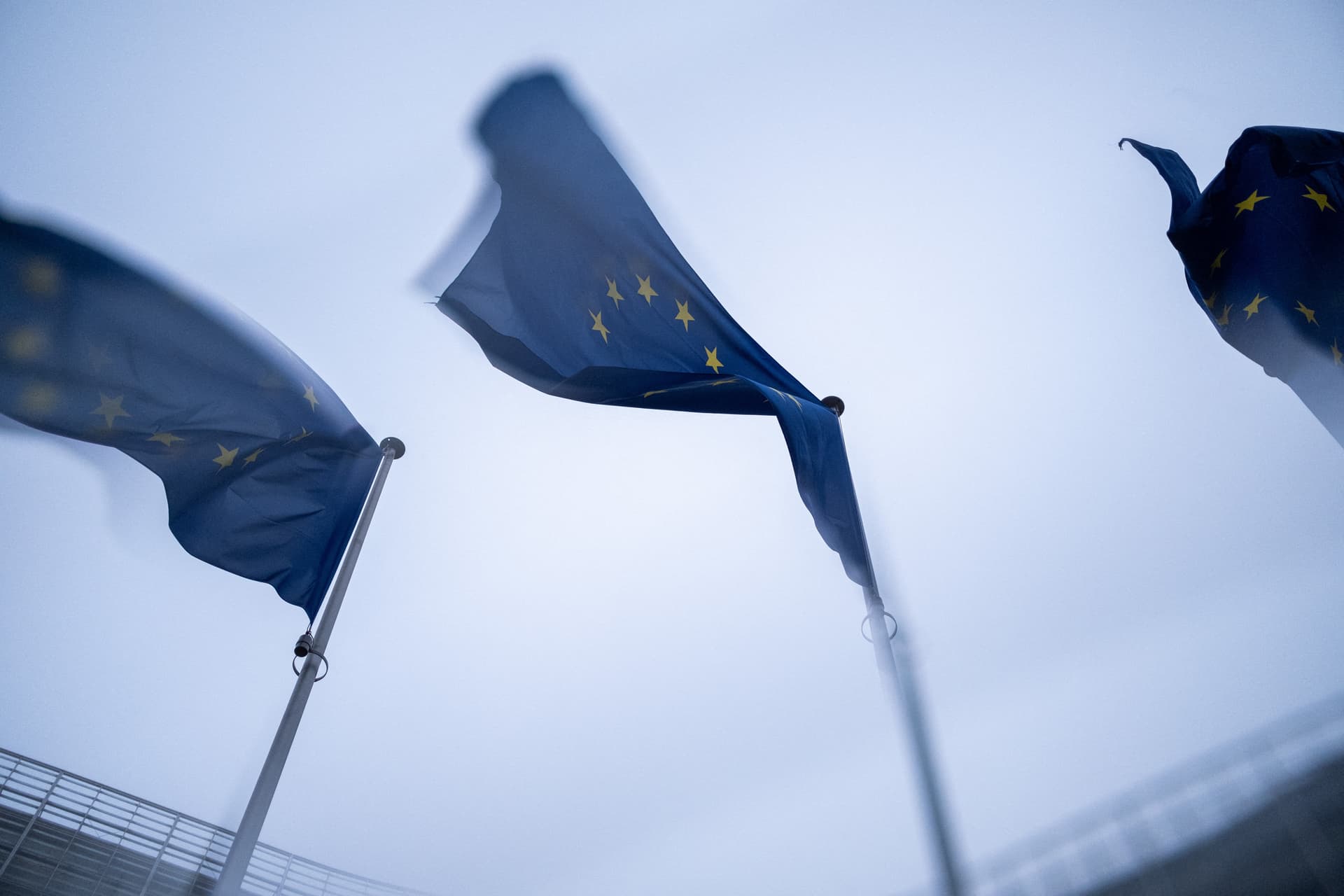 Elképesztő összegeket mozgósít az EU Ukrajna újjáépítésére