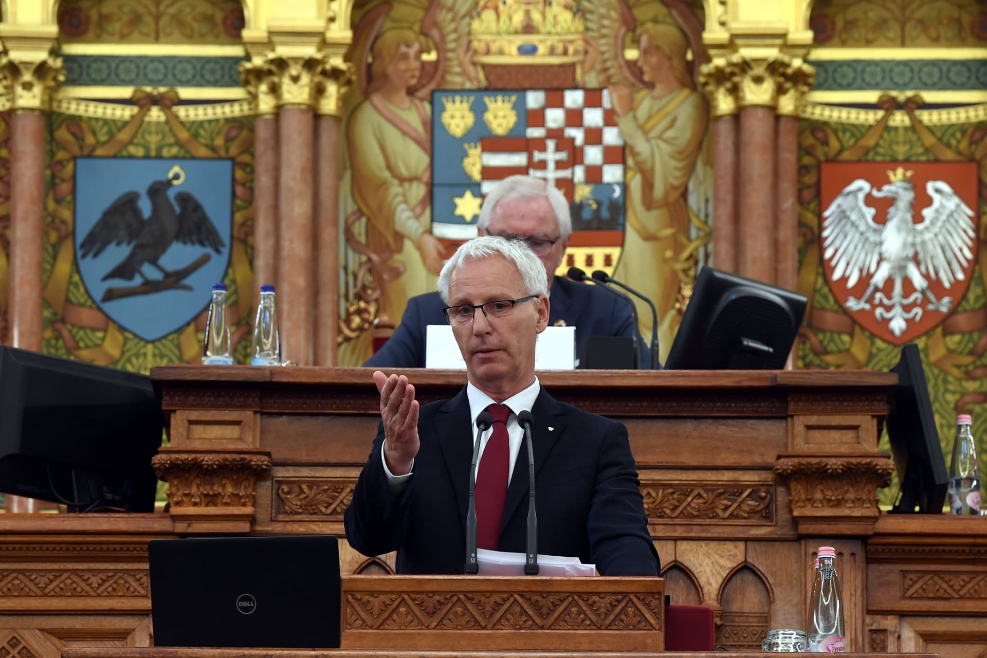 „A nemzetiségi oktatási intézmények támogatása közös ügy”