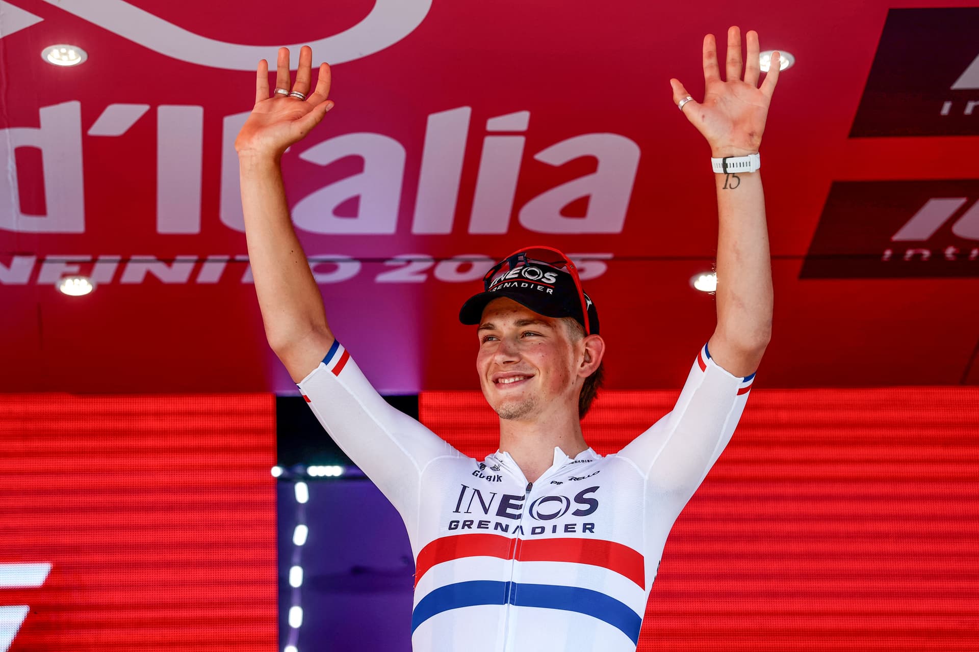 Joshua Tarling nyerte a Giro d'Italia második szakaszát