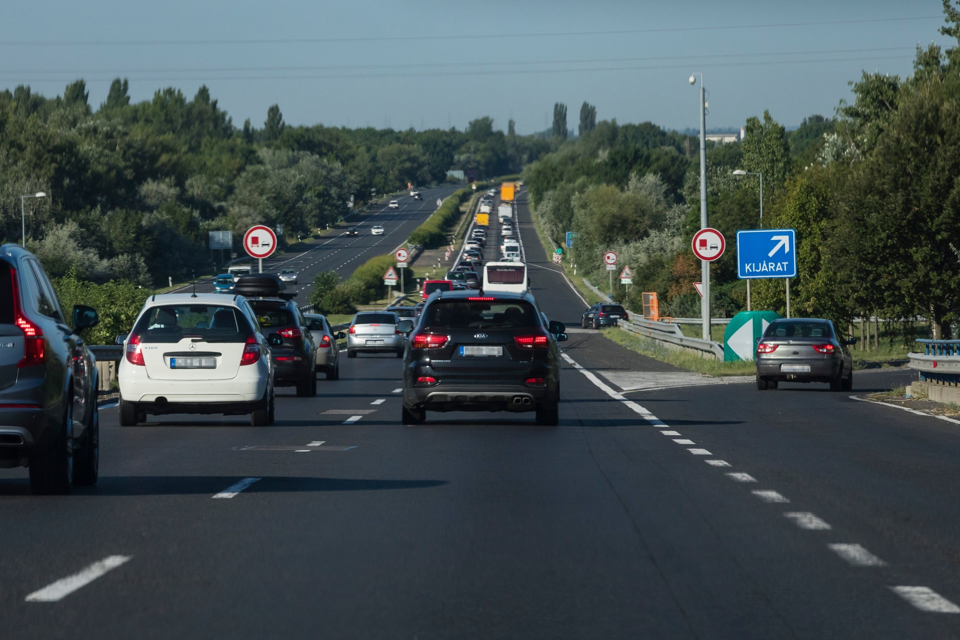 Forgalomkorlátozás várható az M1-es és az M7-es autópályán