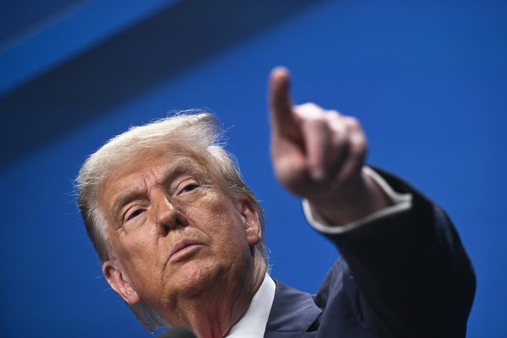Trump leállította a kereskedelmi tárgyalásokat Kanadával