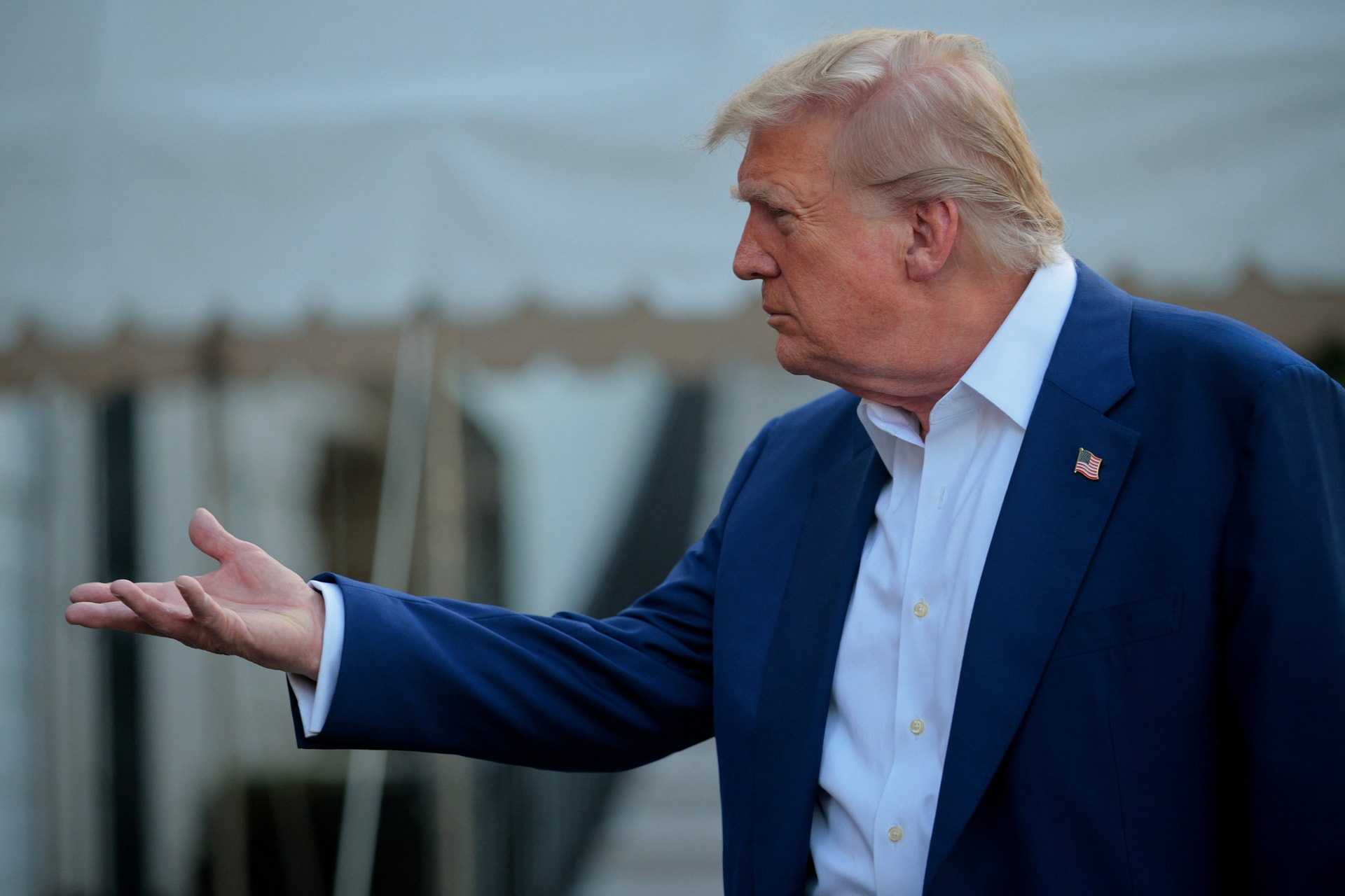 Trump szerint Zelenszkij „kedves fickó”