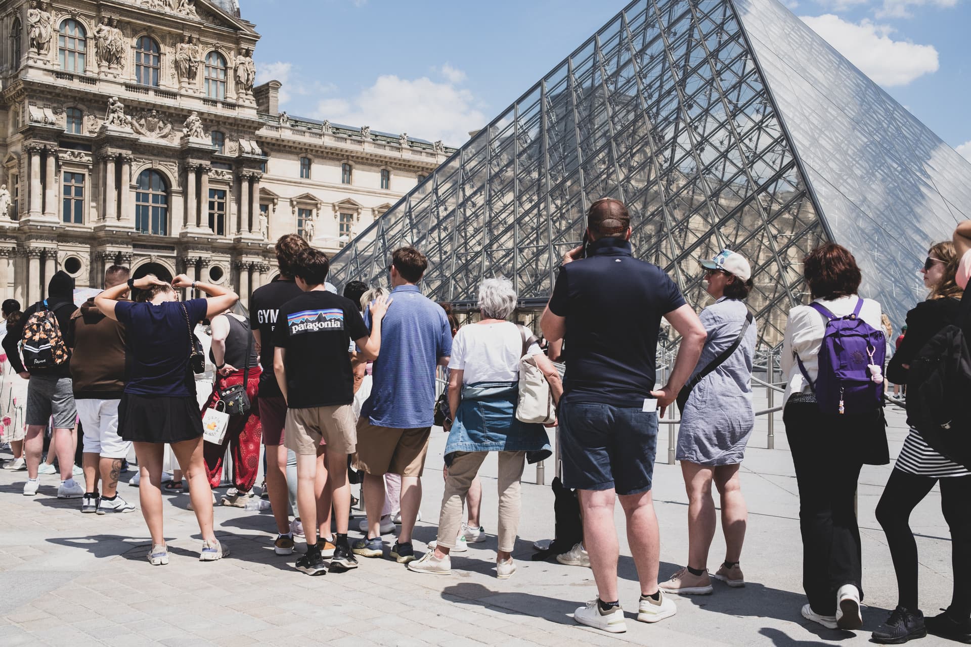 A Louvre 45 százalékkal megemeli a belépőjegy árát