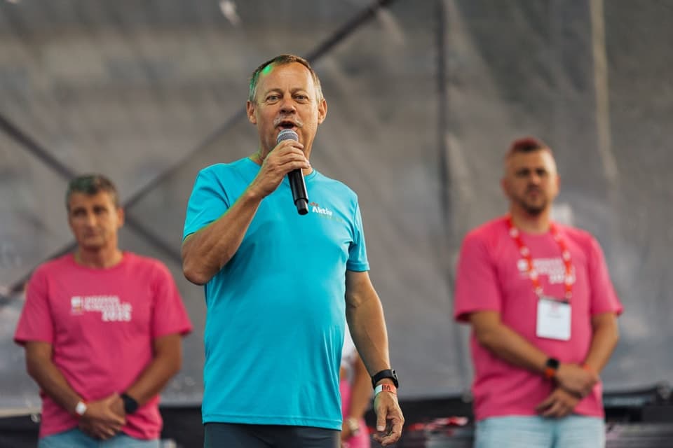 Révész Máriusz: szeretnénk meggyőzni a szülőket, hogy valódi élményeket nyújtsanak a gyerekeiknek
